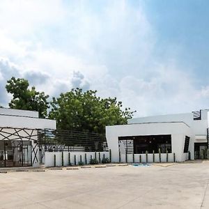 D' La Torre Hotel
